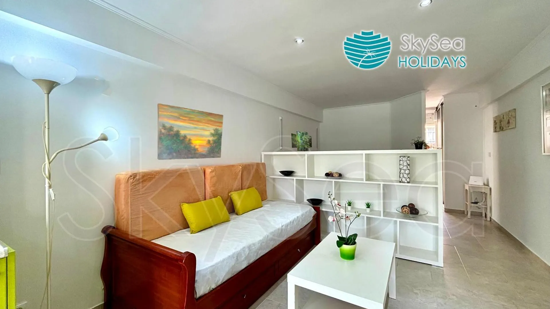 Skysea Holidays Torremolinos Centro 0*,  Spain
