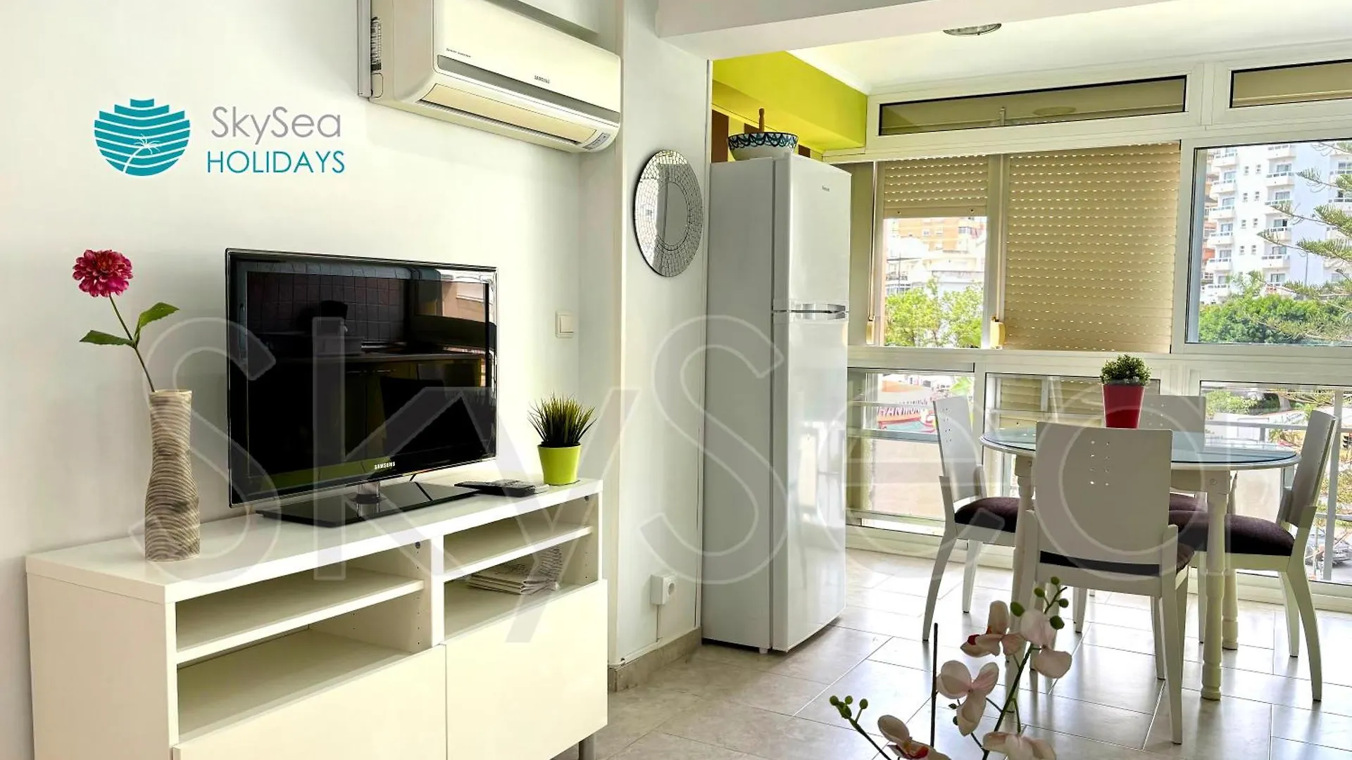 Skysea Holidays Torremolinos Centro 0*,  Spain